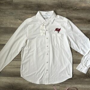 NWT NFL Shirt Tampa Bay Buccaneers size Medium Tommy Bahama White dress shirt
